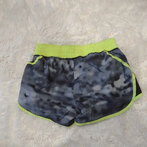 Girls Champion DUODRY Neon green/ gray shorts LW - Picture 2 of 3